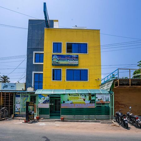 French Park Inn بونديتْشيري المظهر الخارجي الصورة